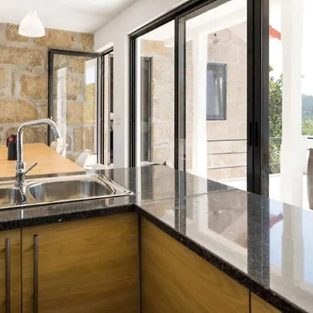 Ferienhaus Renoviertes Fuer 7 Personen In Tondela